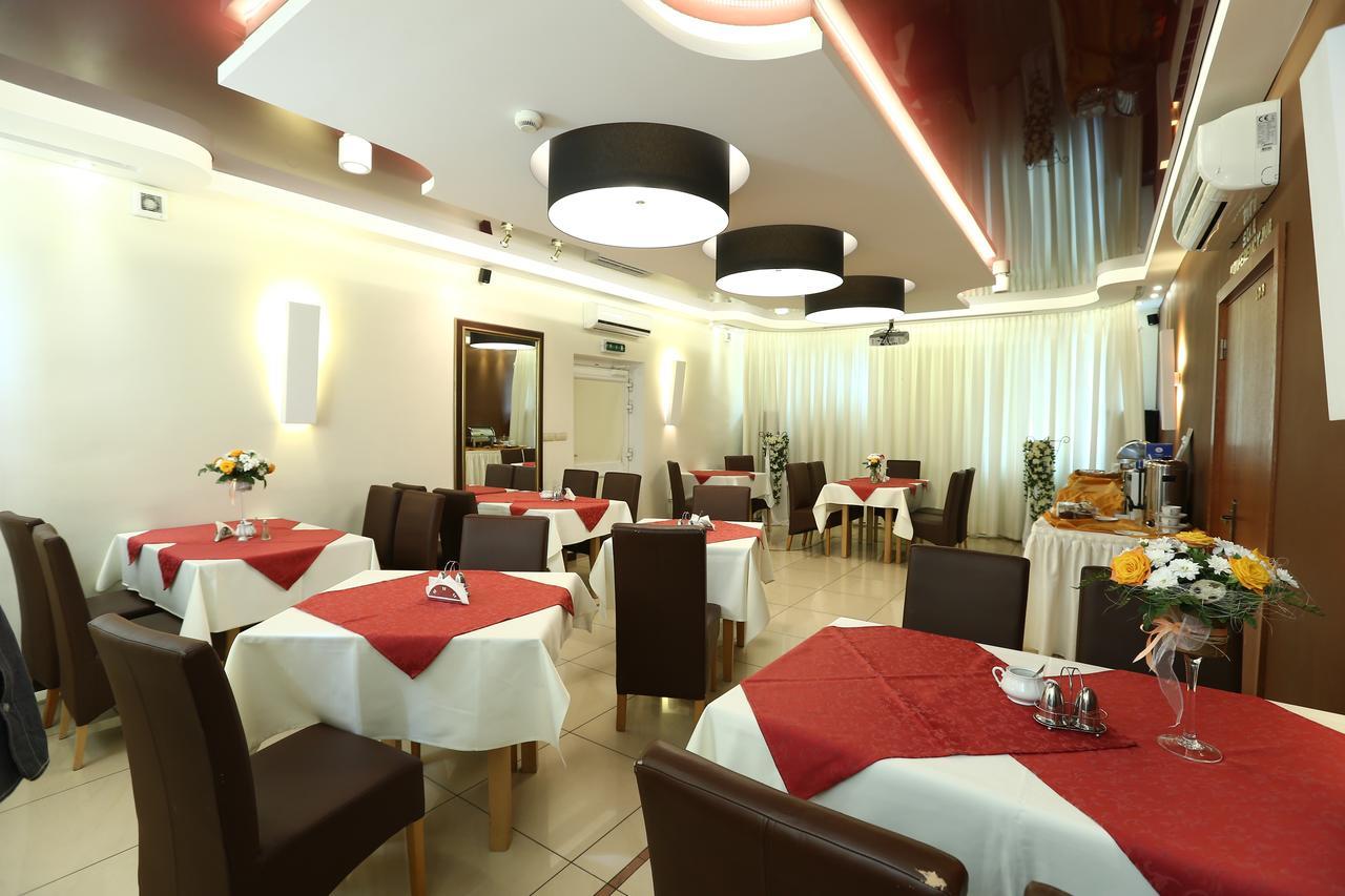 Hotel Korona Ciechanów 외부 사진