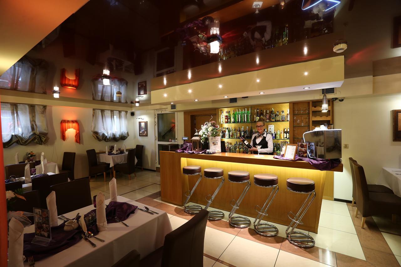 Hotel Korona Ciechanów 외부 사진