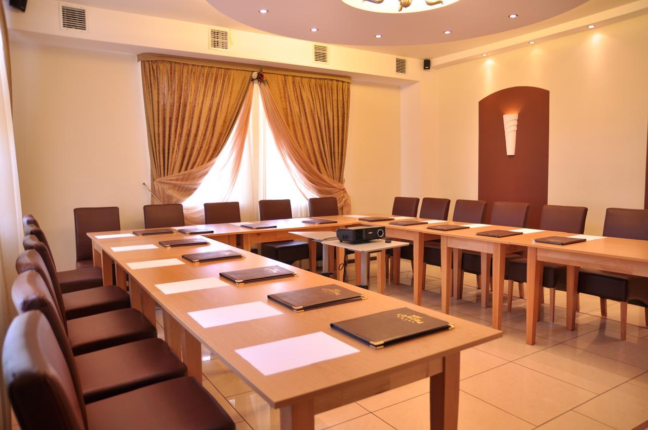 Hotel Korona Ciechanów 외부 사진